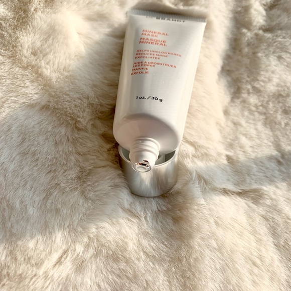 NIB Dr Brandt Mineral Mask 1oz/30g - Picture 4 of 9